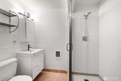 12117 SE 26th Street, Bellevue, WA 98005 - Photo 26