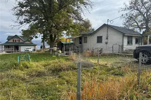 916 Division St, Grand Coulee, WA 99133 - Photo 6