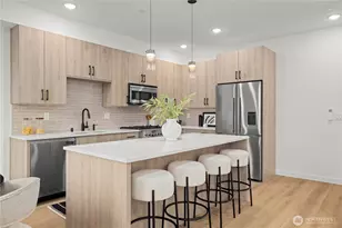 6538 D Latona Ave NE, Seattle, WA 98115 - Photo 14