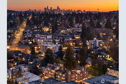 6538 D Latona Avenue NE, Seattle, WA 98115 - Photo 30