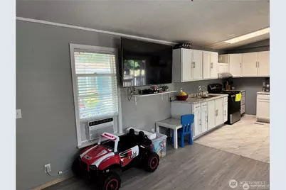 602 29th Street SE #46, Auburn, WA 98002 - Photo 4