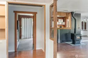 8510 Martin Way E, Lacey, WA 98516 - Photo 2