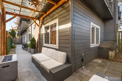 115 W Galer Street #101, Seattle, WA 98119 - Photo 18