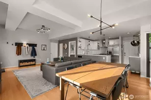 115 W Galer St, Seattle, WA 98119 - Photo 6