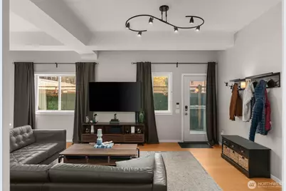 115 W Galer Street #101, Seattle, WA 98119 - Photo 4