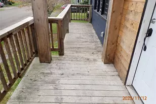 70 M St, Hoquiam, WA 98550 - Photo 6