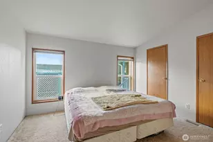 5400 Meeker Dr, Kalama, WA 98625 - Photo 14