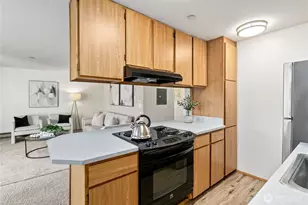 11424 SE 257th Pl, Kent, WA 98030 - Photo 14