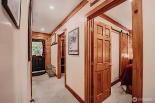 15033 Welcome Rd, Glacier, WA 98244 - Photo 16