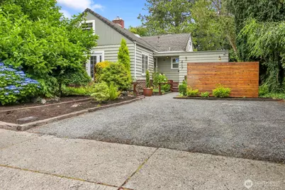 417 Avenue F #C, Snohomish, WA 98290 - Photo 2