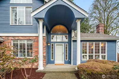 6360 S 151st Place, Seattle, WA 98188 - Photo 2