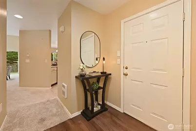 2001 120th Place SE #7-101, Everett, WA 98208 - Photo 4