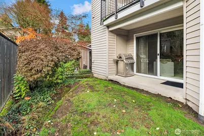 12044 100th Avenue NE #H103, Kirkland, WA 98034 - Photo 18