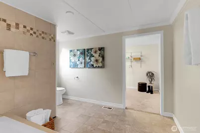 417 Avenue F #C, Snohomish, WA 98290 - Photo 12