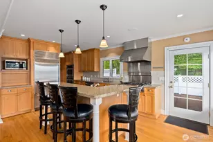 317 W 10th St, Aberdeen, WA 98520 - Photo 10