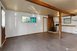40424 Ski Park Rd E, Eatonville, WA 98328 - Photo 10