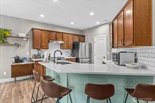 28500 71st Dr NW, Stanwood, WA 98292 - Photo 6