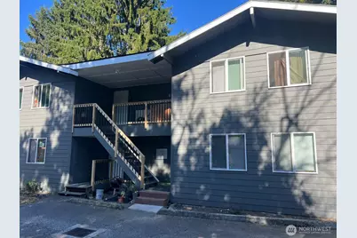 10443 17 Avenue SW, Seattle, WA 98146 - Photo 1