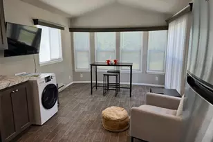 545 Hendricks St, Port Townsend, WA 98368 - Photo 4