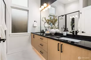 3417 48th Ave SW, Seattle, WA 98116 - Photo 36