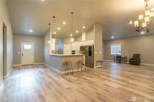 352 E Davis St, Connell, WA 99326 - Photo 6