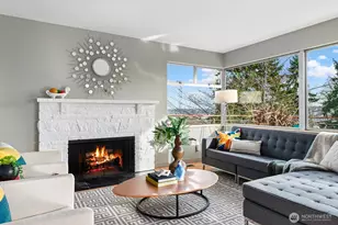 3439 24th Ave W, Seattle, WA 98199 - Photo 6