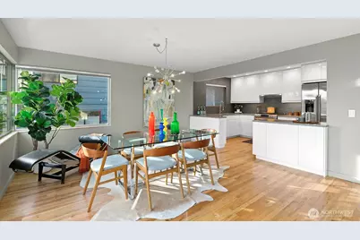 3439 24th Avenue W, Seattle, WA 98199 - Photo 10