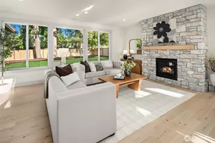 8427 200th St SW, Edmonds, WA 98026 - Photo 6