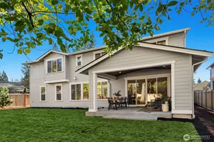 8427 200th St SW, Edmonds, WA 98026 - Photo 4