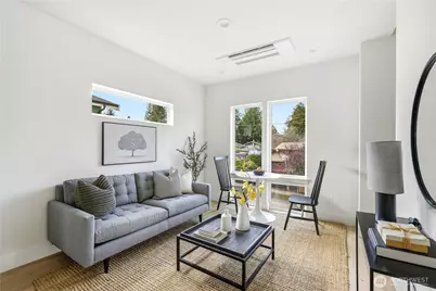 7552 39th Avenue SW, Seattle, WA 98126 - Photo 12