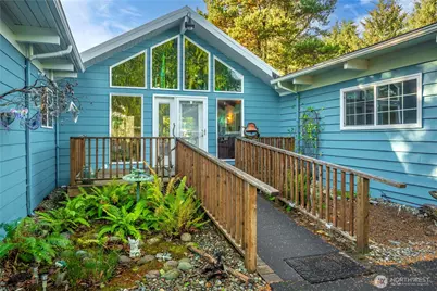 18 Sunset Blvd, Hoquiam, WA 98550 - Photo 2