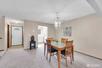 12024 101st Avenue NE #E2, Kirkland, WA 98034 - Photo 4