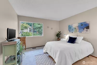 12024 101st Avenue NE #E2, Kirkland, WA 98034 - Photo 10