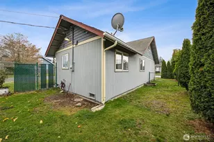 831 E 56th St, Tacoma, WA 98404 - Photo 12