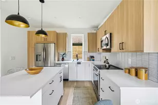 7554 39th Ave SW, Seattle, WA 98126 - Photo 6