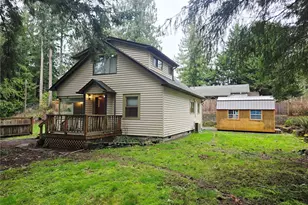 180 Skyline Dr, Port Angeles, WA 98362 - Photo 2