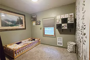 180 Skyline Dr, Port Angeles, WA 98362 - Photo 14