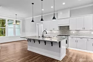 6301 Cooper Point Rd NW, Olympia, WA 98502 - Photo 8