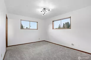 2305 Burcham St, Kelso, WA 98626 - Photo 10