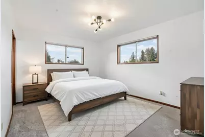 2305 Burcham Street, Kelso, WA 98626 - Photo 6