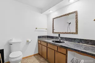 2305 Burcham St, Kelso, WA 98626 - Photo 12