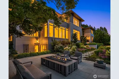 4911 NE Laurelcrest Lane, Seattle, WA 98105 - Photo 34