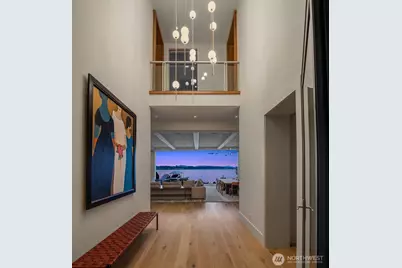 4911 NE Laurelcrest Lane, Seattle, WA 98105 - Photo 6