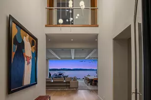 4911 NE Laurelcrest Ln, Seattle, WA 98105 - Photo 6