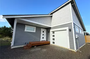 1129 Fairwood Dr SW, Ocean Shores, WA 98569 - Photo 2