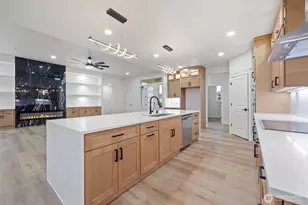 7838 NE Blue Jay Dr, Moses Lake, WA 98837 - Photo 16