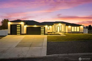 7838 NE Blue Jay Dr, Moses Lake, WA 98837 - Photo 2