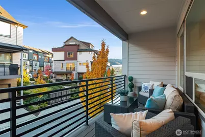 960 6th Walk NE, Issaquah, WA 98029 - Photo 34