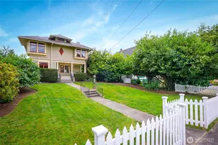 307 Ave C, Snohomish, WA 98290 - Photo 2