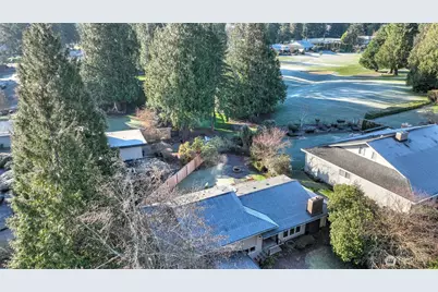14837 SE Fairwood Boulevard, Renton, WA 98058 - Photo 2